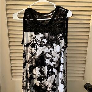 Floral Black and White Women's Top